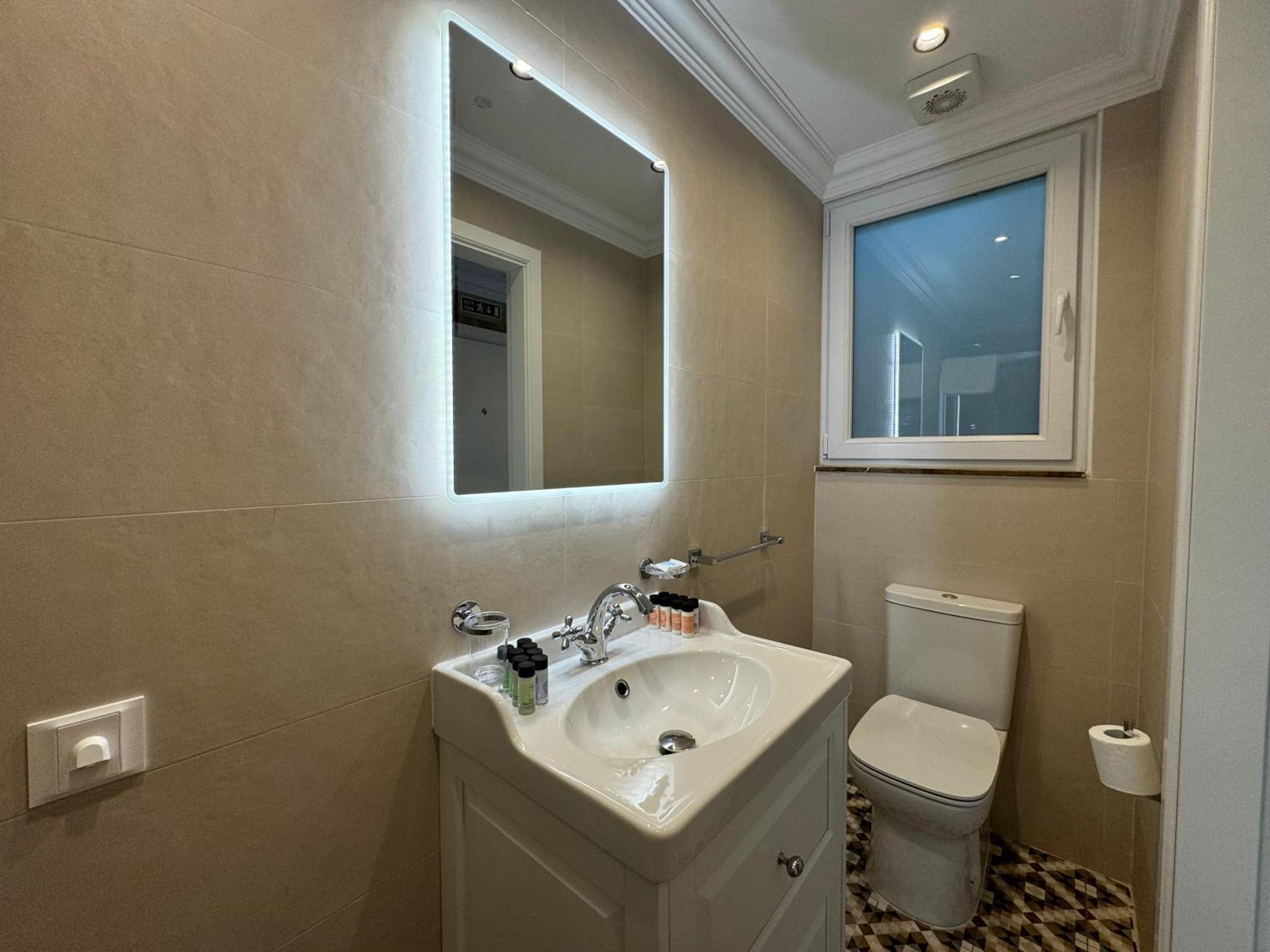 Balcony Hotel Saint Julian's 외부 사진