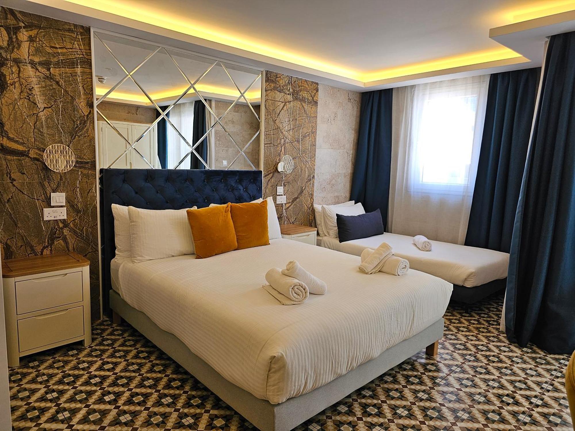 Balcony Hotel Saint Julian's 외부 사진