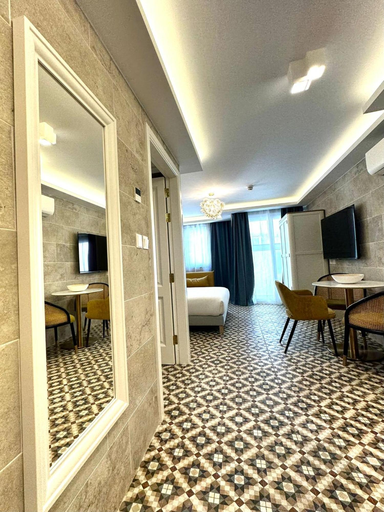 Balcony Hotel Saint Julian's 외부 사진